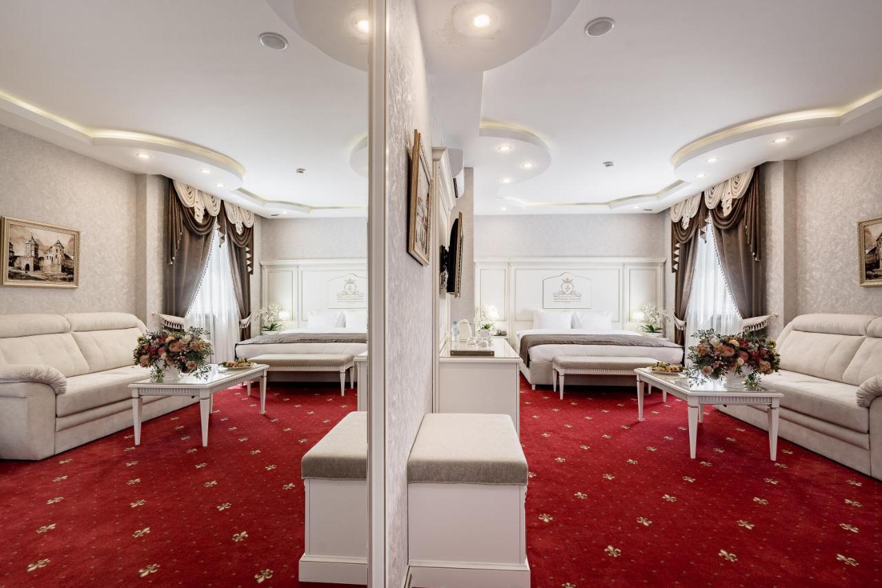 Imperial Palace Hotel Minsk Ngoại thất bức ảnh