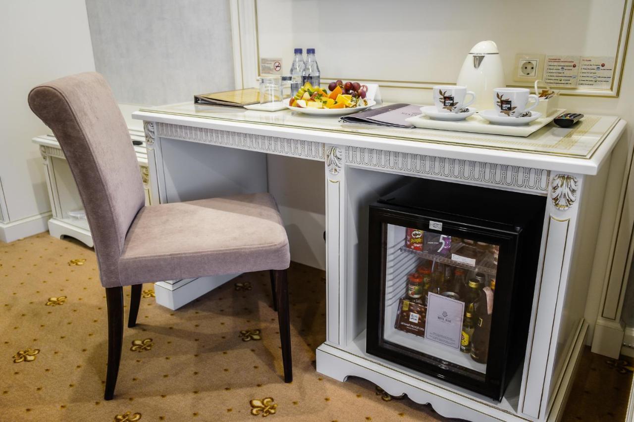 Imperial Palace Hotel Minsk Ngoại thất bức ảnh